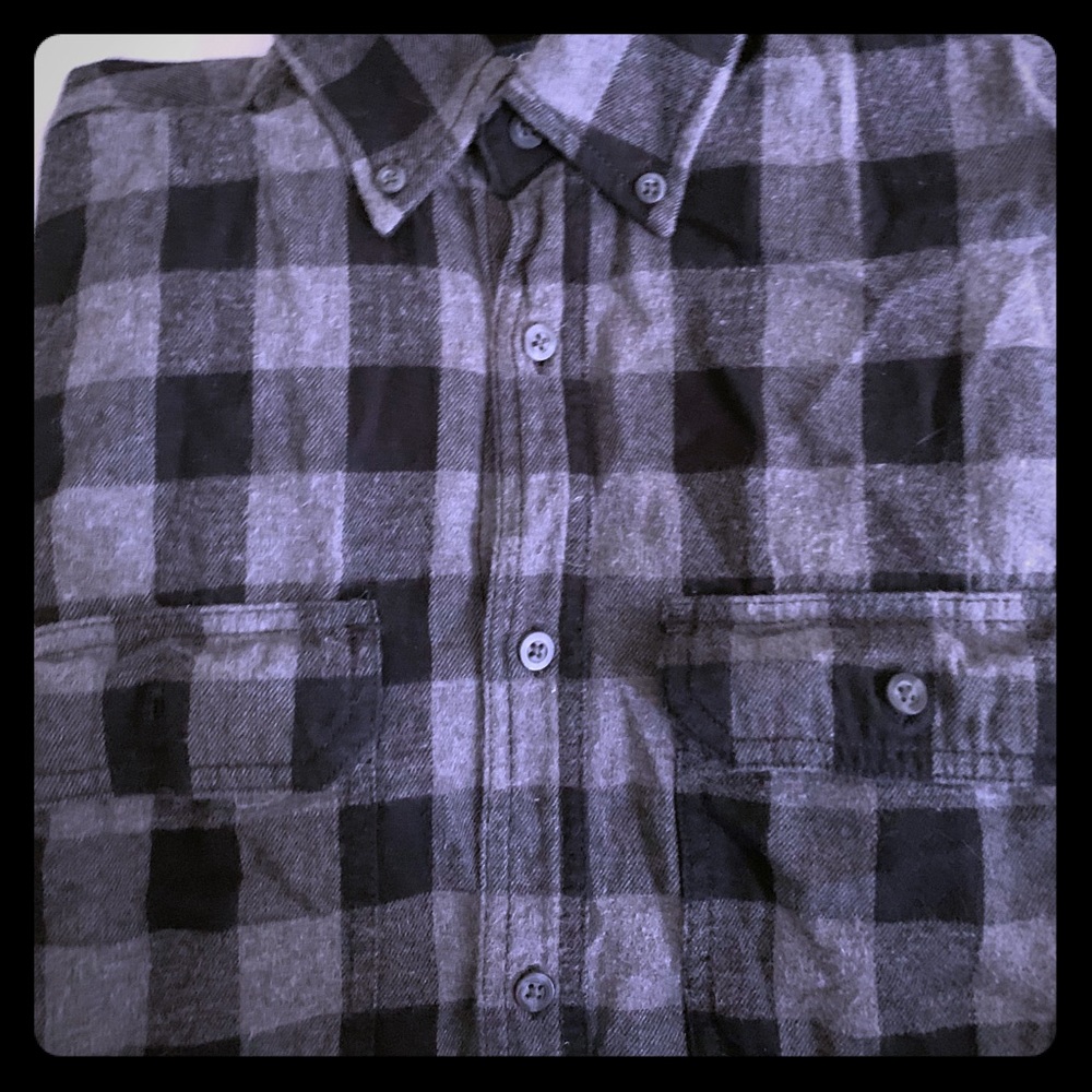 Men’s flannel small
